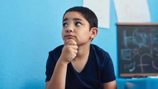 Más que uno de cada tres hispanos se siente solo cada semana