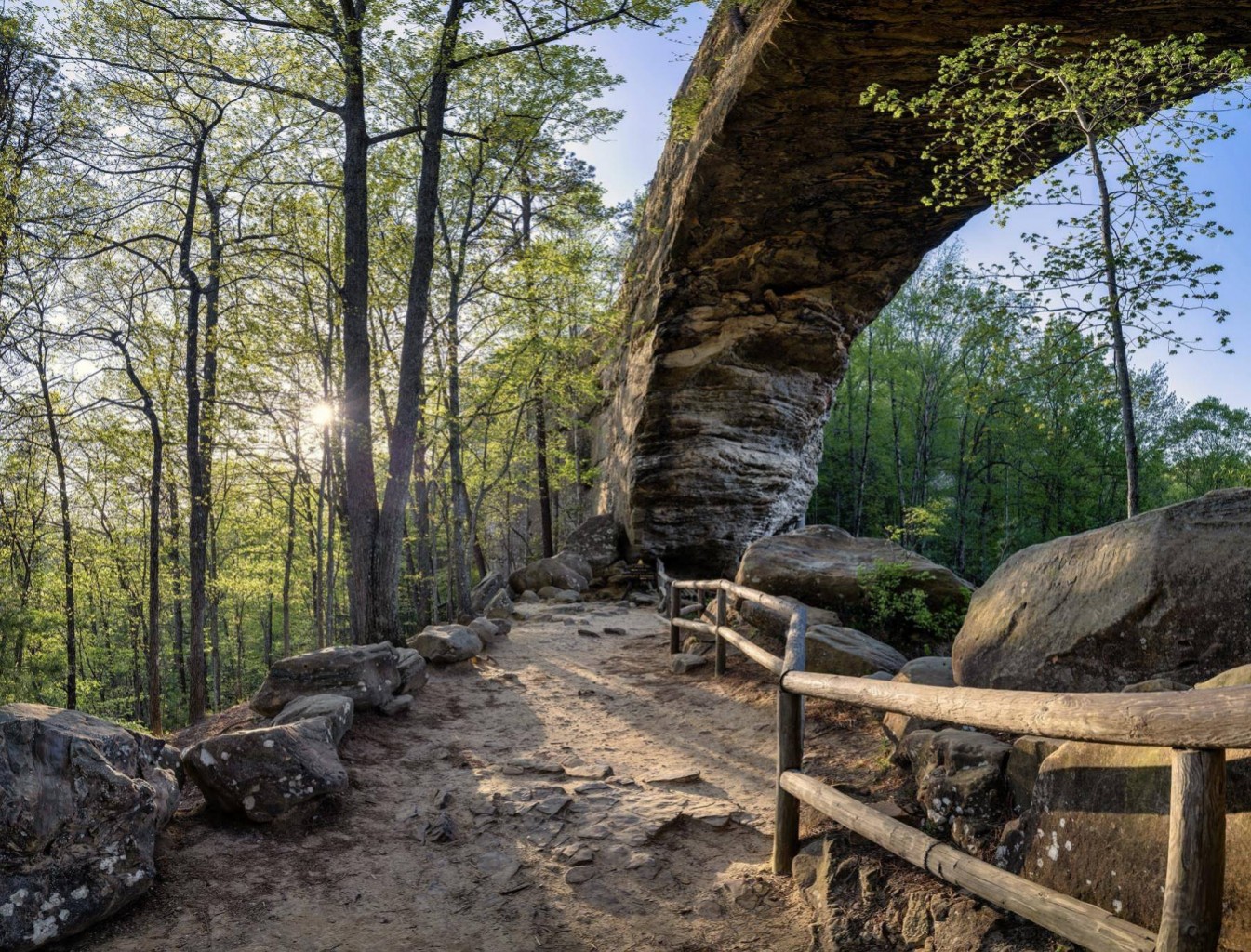 Para aventura y belleza, visite los arcos naturales de Kentucky