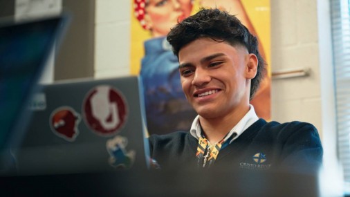 AYUDE A SU ESTUDIANTE A MANTENER SU SUEÑO PARA EL FUTURO