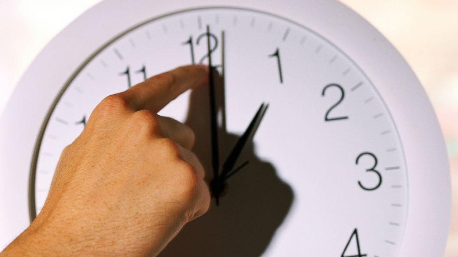 Mover el estado a la hora estándar permanente. Usted que Opina?