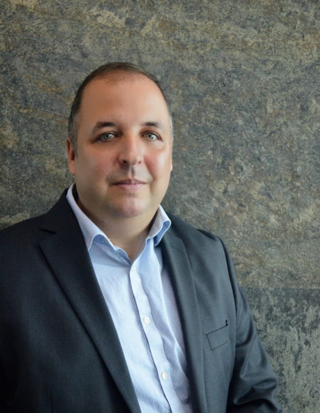 ¿Por qué las remesas en Cuba son solo un factor de subsistencia?