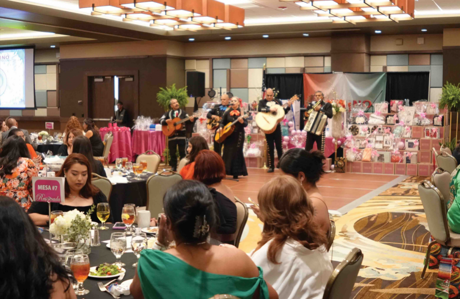 Celebrando a la Mujer Trabajadora de Tulsa