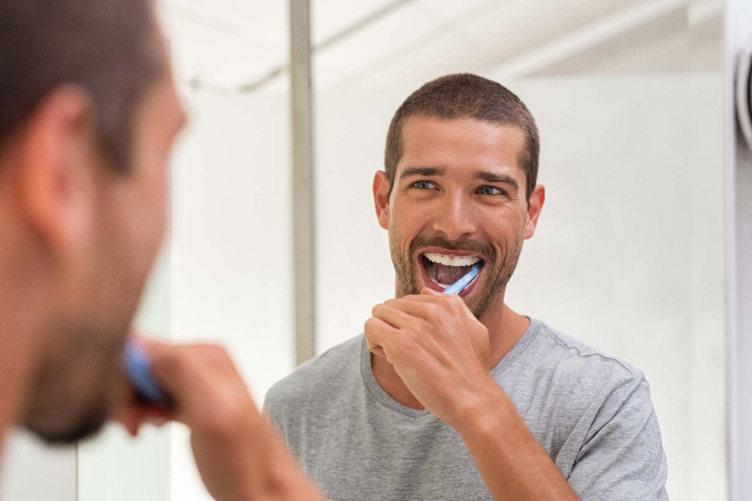 3 hábitos que su dentista le agradecerá