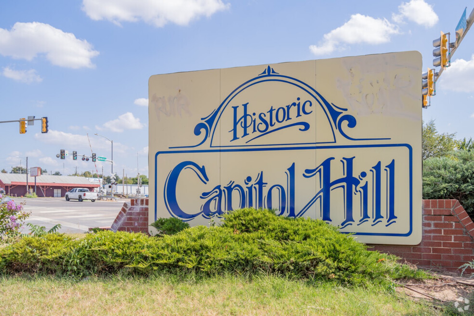 Nueva Plaza Multicultural 