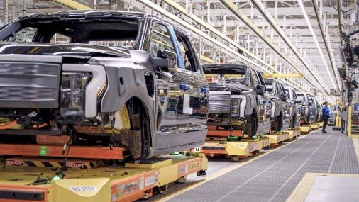 Ford planifica sistema híbrido para SUV's y camionetas