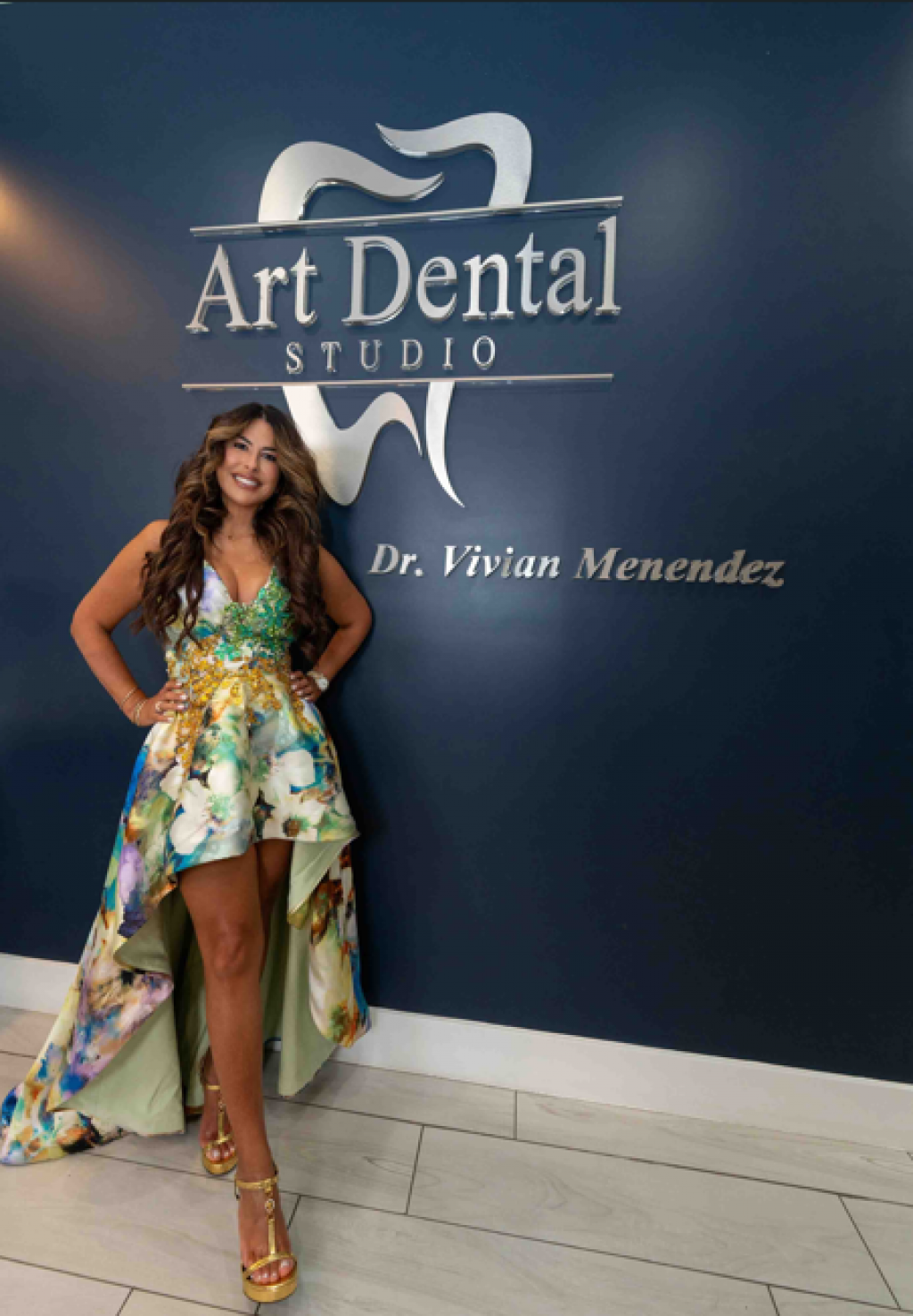 Salud dental: ¿porcelana o resina para el diseño de sonrisa?