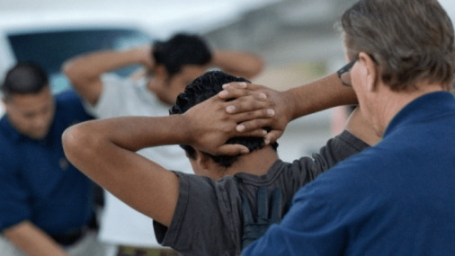 Conoce tus derechos: Una guía esencial ante las amenazas de deportación Conoce tus derechos: Una guía esencial ante las amenazas de deportación