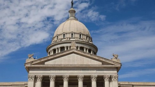 Nueva ley reforma el sistema de justicia penal de Oklahoma 