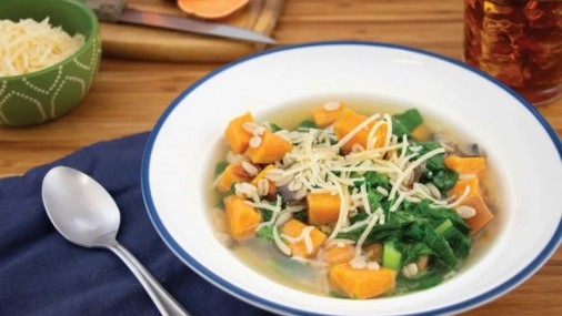 Receta de la Semana: Sopa de Pollo Casera