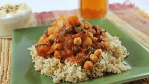 Receta de la Semana: Estofado de Coliflor y Garbanzo