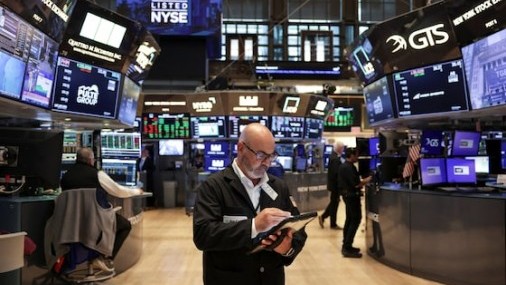 El optimismo sobre el recorte de tasas de la Fed impulsa la confianza en las acciones