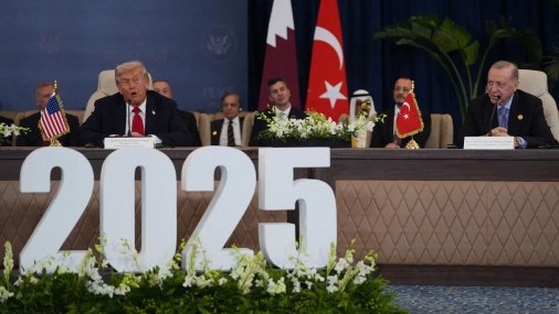 Un nuevo capítulo de esperanza —  El Plan de Paz del Este firmado en Egipto