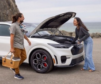 El Ford Mustang Mach-E del 2026 llegará con un nuevo paquete de apariencia