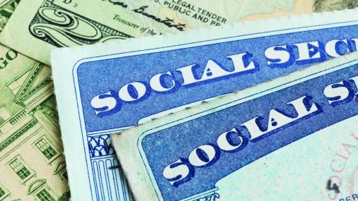 El Seguro Social anuncia aumento DEL 28% PARA EL 2026