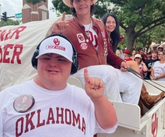 Impacto a través de la Autodefensa "Zeke McCarley"