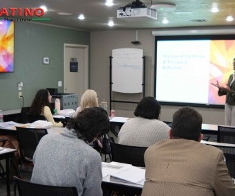 Programa de Liderazgo Latino Empodera Futuros Lideres 