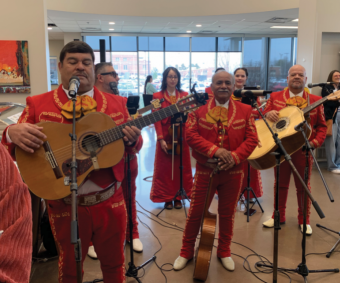 YMCA y Agencia Latina celebran la apertura del Pete White YMCA