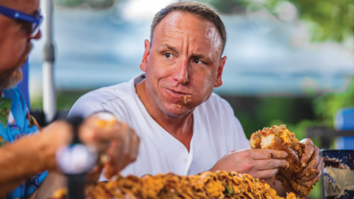 FAMOSO CAMPEÓN EN COMER ASISTIRÁ OKC COMETS 5 DE MAYO