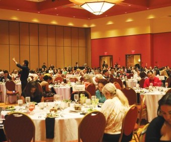 EL LATINO AMERICAN CELEBRA EL 