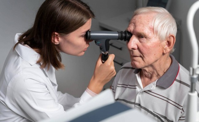 Por qué los adultos mayores deben centrarse ahora en la salud ocular