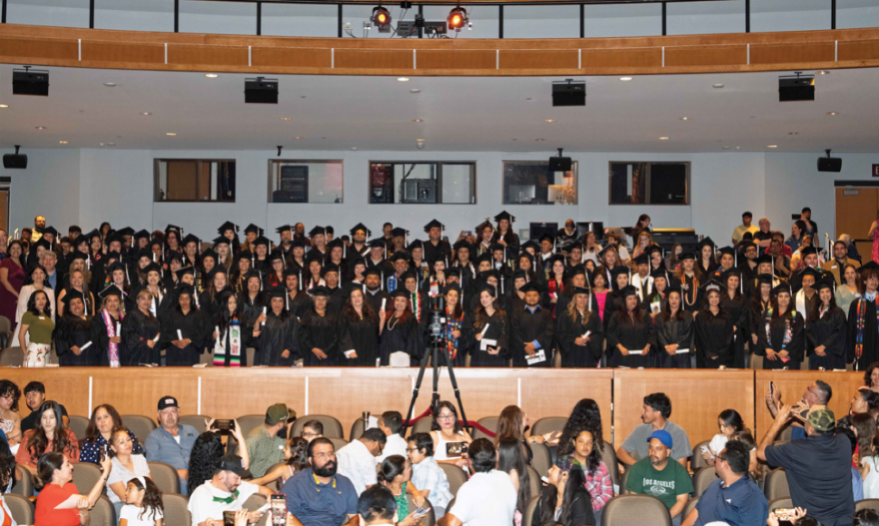 OCCC Celebra Graduación del ELL 