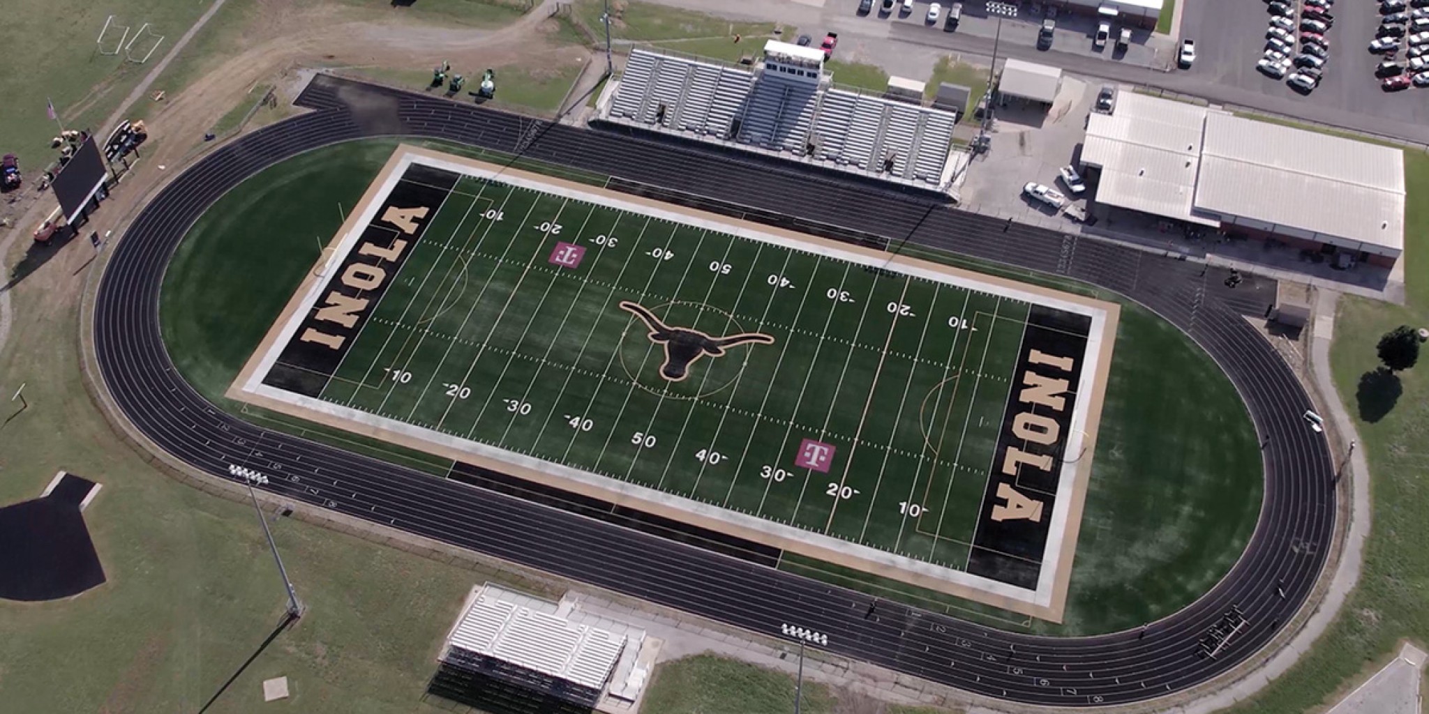 Guymon High está a un millón de dólares de transformar su estadio