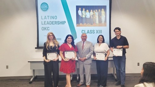 Liderazgo Latino con Impacto Comunitario 