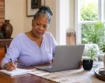 Conceptos erróneos sobre Medicare que debe tener en cuenta durante este Período de Inscripción Anual